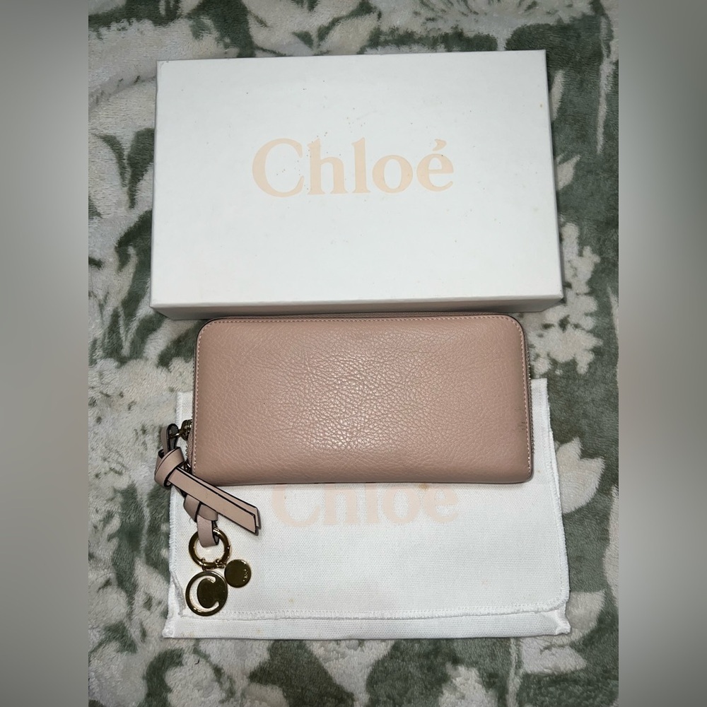 Authentic Chloé “Alphabet” continental wallet in blush nude | Full Set‎